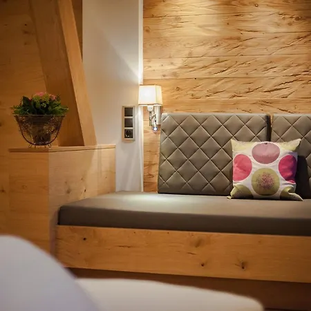Appartementhaus Battisti St. Anton am Arlberg