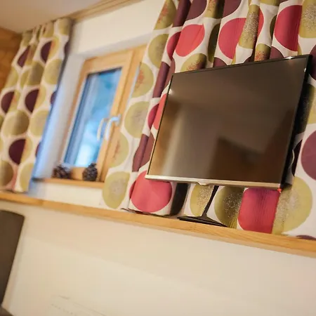 Appartementhaus Battisti 아파트호텔 장크트안톤암아를베르크